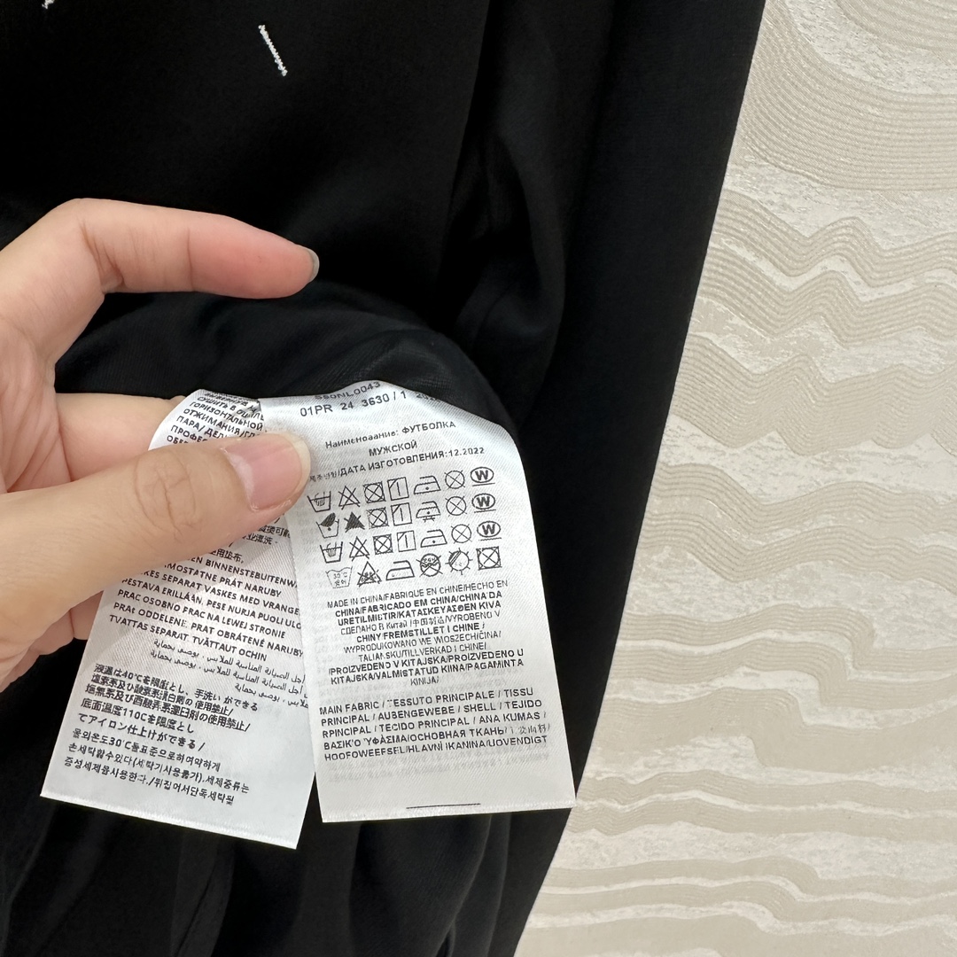 Stylish Women’s Suit: Imported, Soft and Cozy, Fall/Winter Collection, Unique Design - 图片 8