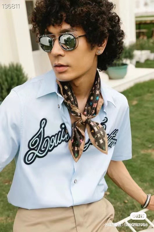 LOUIS VUITTO*MODEL：Z2213USIZE：47口20-140