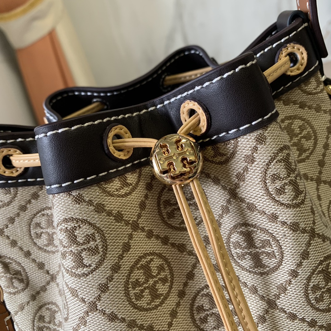 Tory Burch ～最新款拼色水桶
