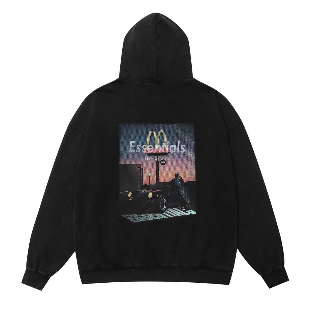 McDonald’s American Water-Wash Hoodie in Red and Black, Fashionable and Lightweight. - 图片 3