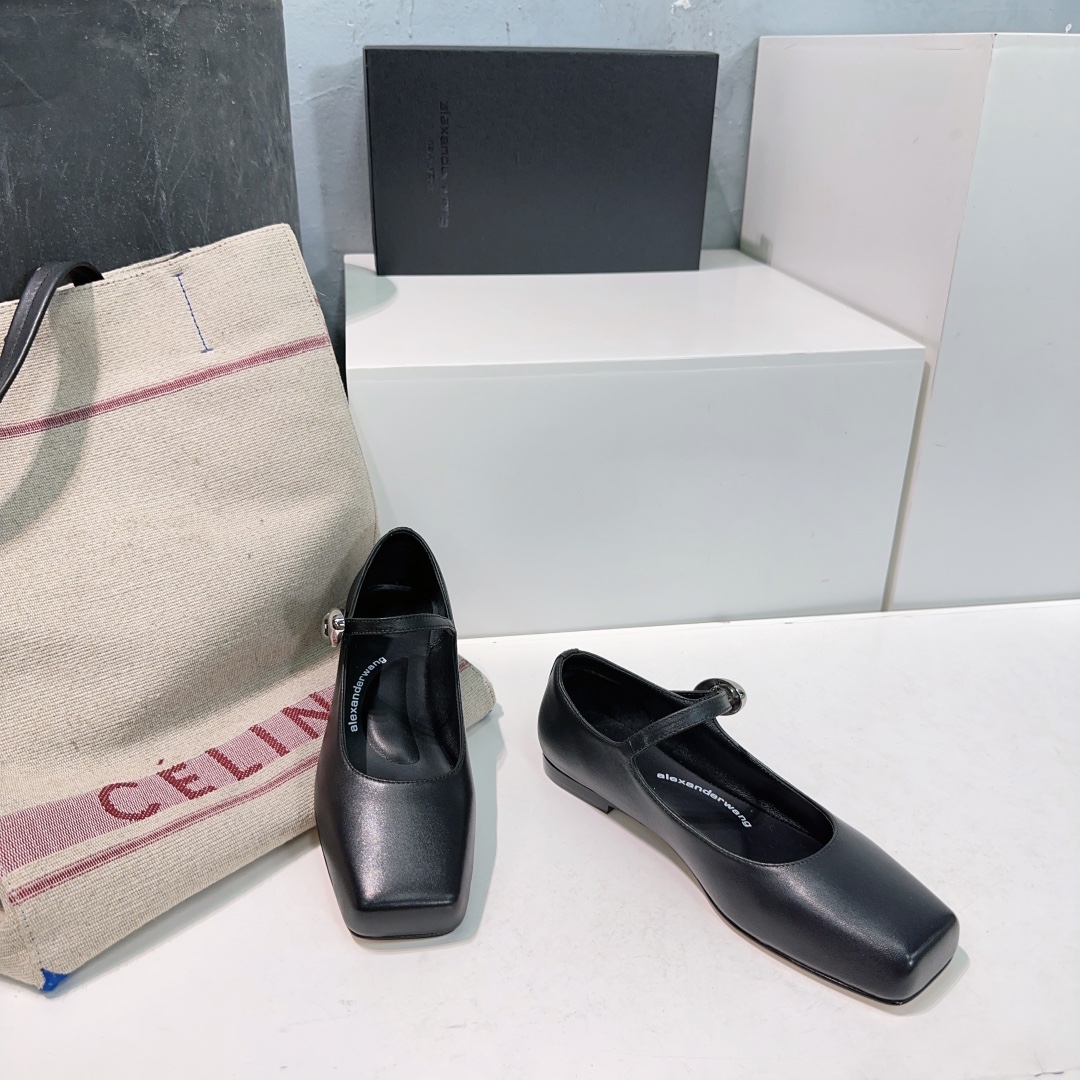 “Alexander Wang Ballet Shoes: High Quality, Czech Diamond Detail, Imported Solids” - 图片 1