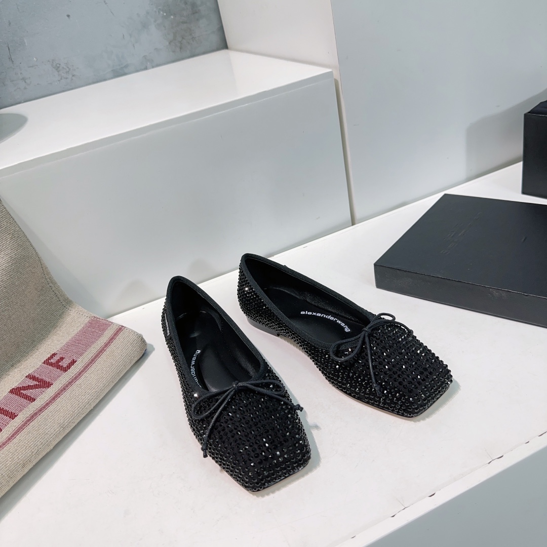 “High Quality Alexander Wang Ballet Shoes with Czech Diamond Sparkle” - 图片 1