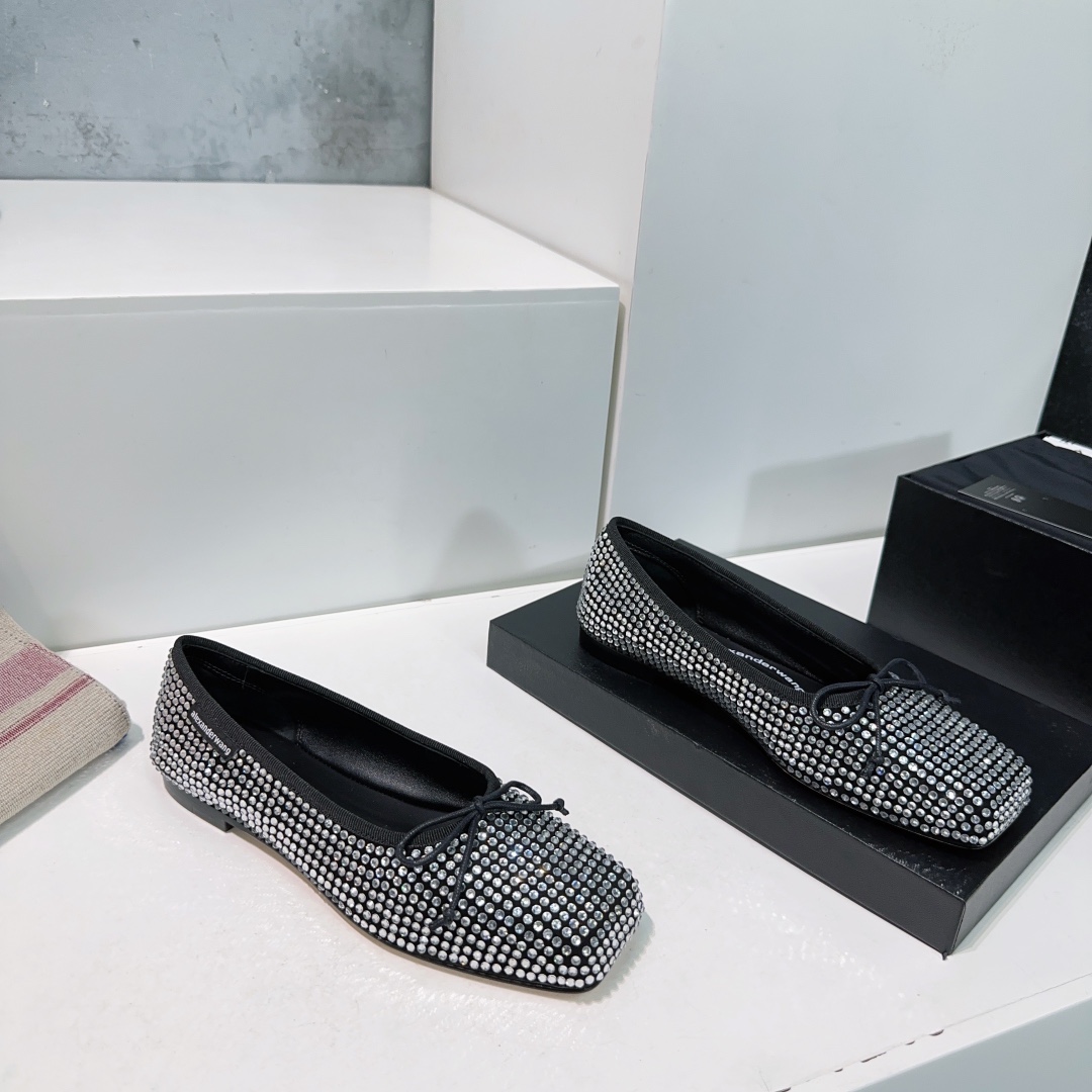 “High-Quality Alexander Wang Ballet Shoes with Czech Diamond Sparkle” - 图片 7