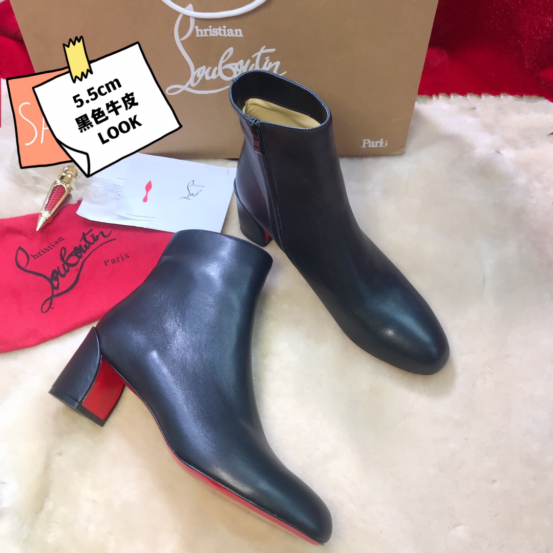 NO:100332,High-end customized autumn and winter boot series!  H5.5Cm, size 35-42. Leather big sole, X4021-1 black cowhide, official website synchronization Standard European code Reference: X4021-1 Color: black Material: cowhide Lining: sheep leather Heel height: 8.5Cm Sole:leather sole Size: EUR 35-42 (US 4-11):,,christian louboutin,boots,cowhide,Leather soles19860909高端订制 秋冬靴系列！ H5.5Cm,尺码35-42码.真皮大底,,X4021－1黑牛皮,官网同步 标准欧码 Reference:X4021－1 Color:black Material:cowhide Lining:sheep leather Heel heigh:8.5Cm Sole:leather sole Size:EUR 35－42（US 4一11) :,,christian louboutin,boots,cowhide,Leather soles,Women's Shoes