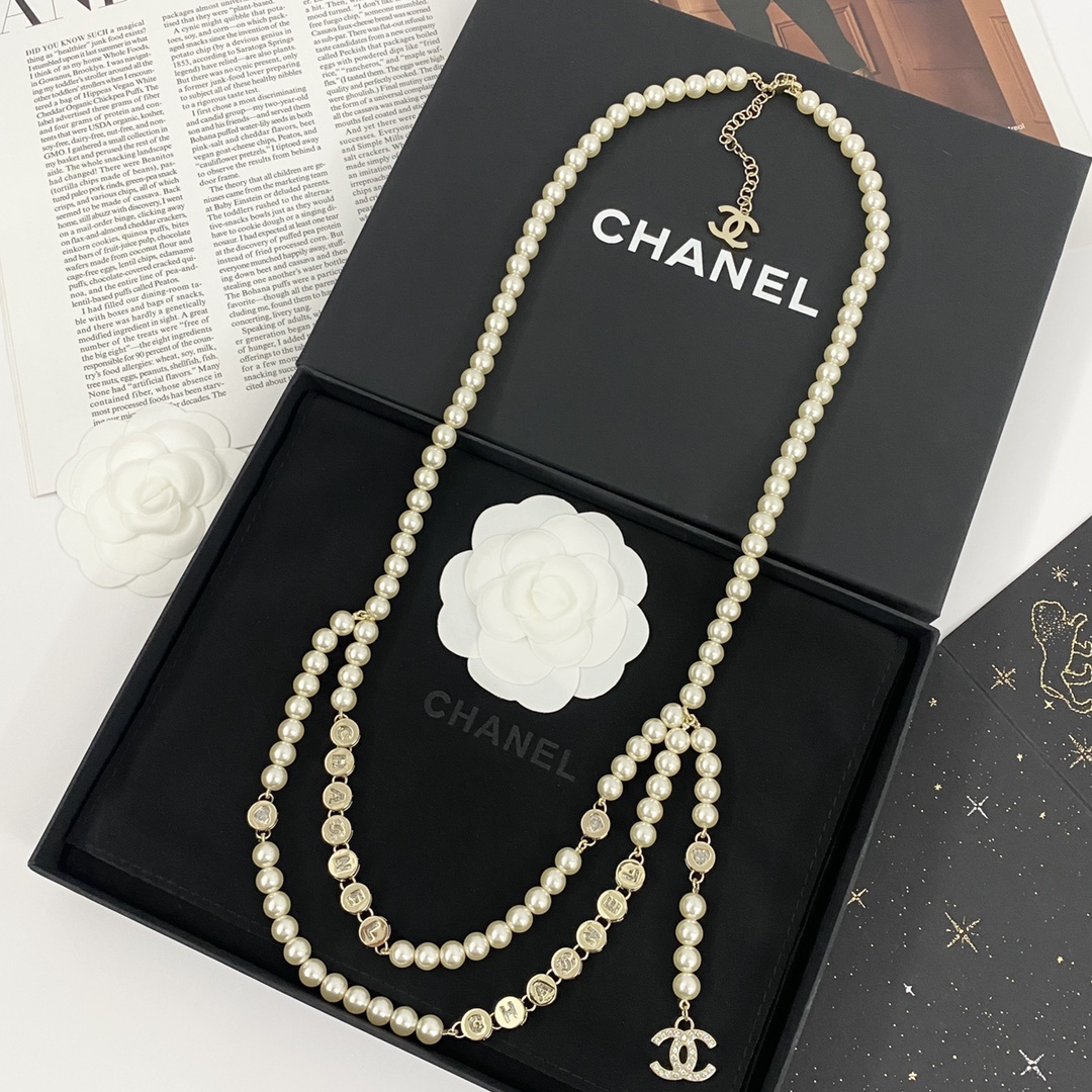 编码N931 🛍香奈儿腰链热销🔥爆上新🆕🆕🆕😎CHAN 24 镂空金豆六字母双层珍珠腰链😍 时尚界的不朽