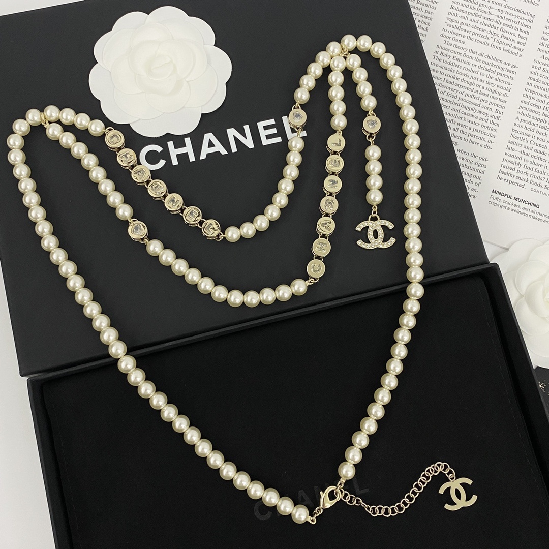 编码N931 🛍香奈儿腰链热销🔥爆上新🆕🆕🆕😎CHAN 24 镂空金豆六字母双层珍珠腰链😍 时尚界的不朽
