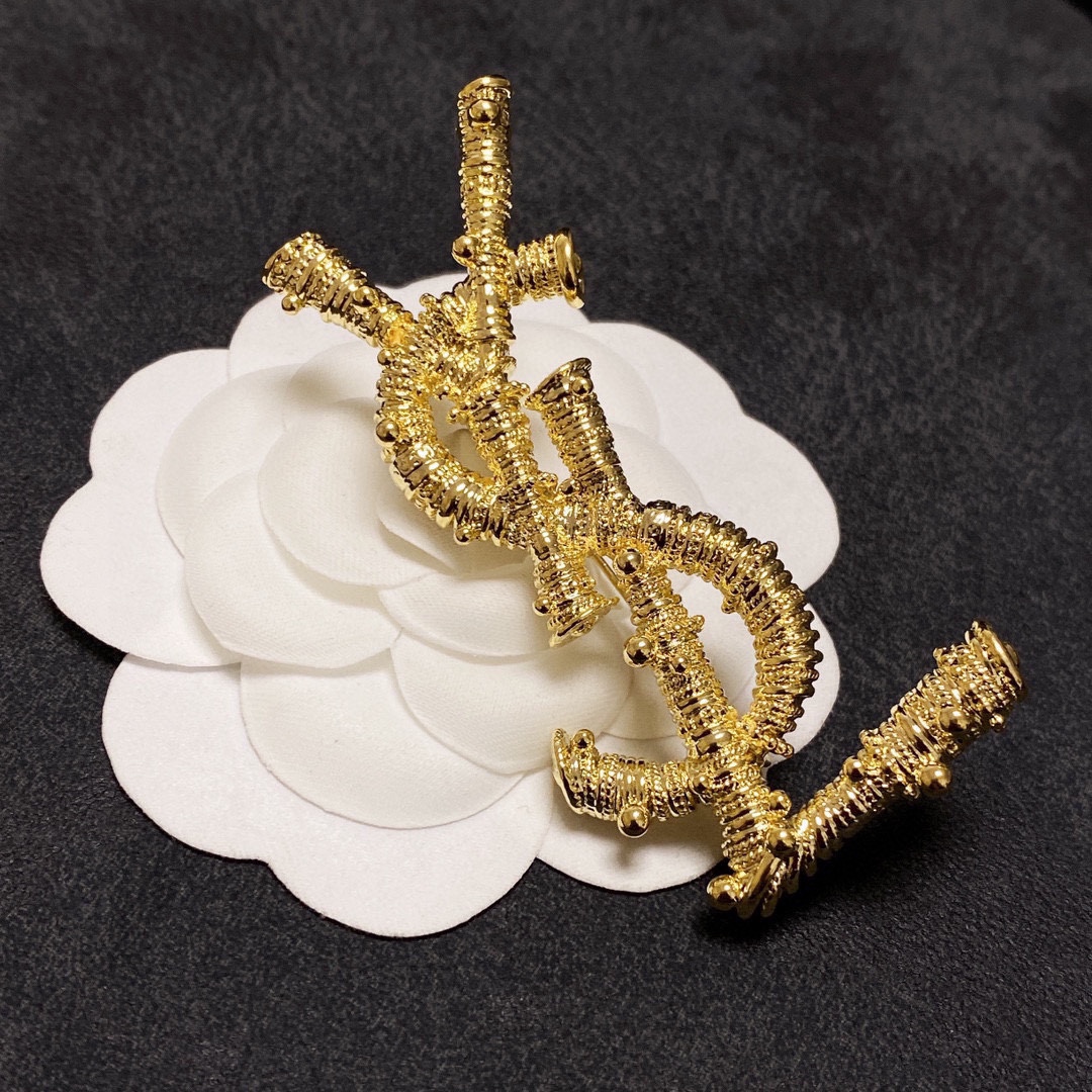 YSL St. Roland’s Synchronous Golden Brooch: Practical Women’s Ornament Trend. - 图片 4