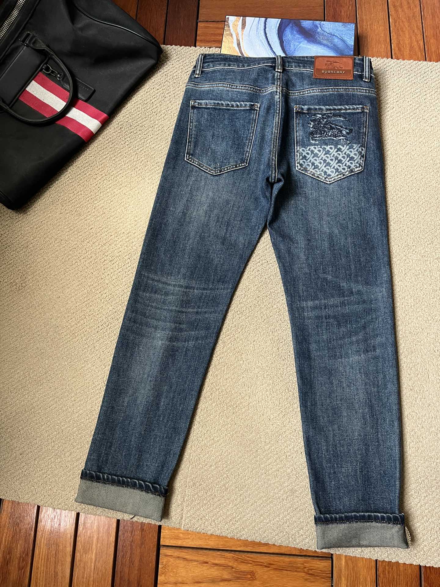 路易威登 Louis Vuitton 高定典藏名品高定成衣时装外套连衣裙衬衫T恤 #9B61627F 9