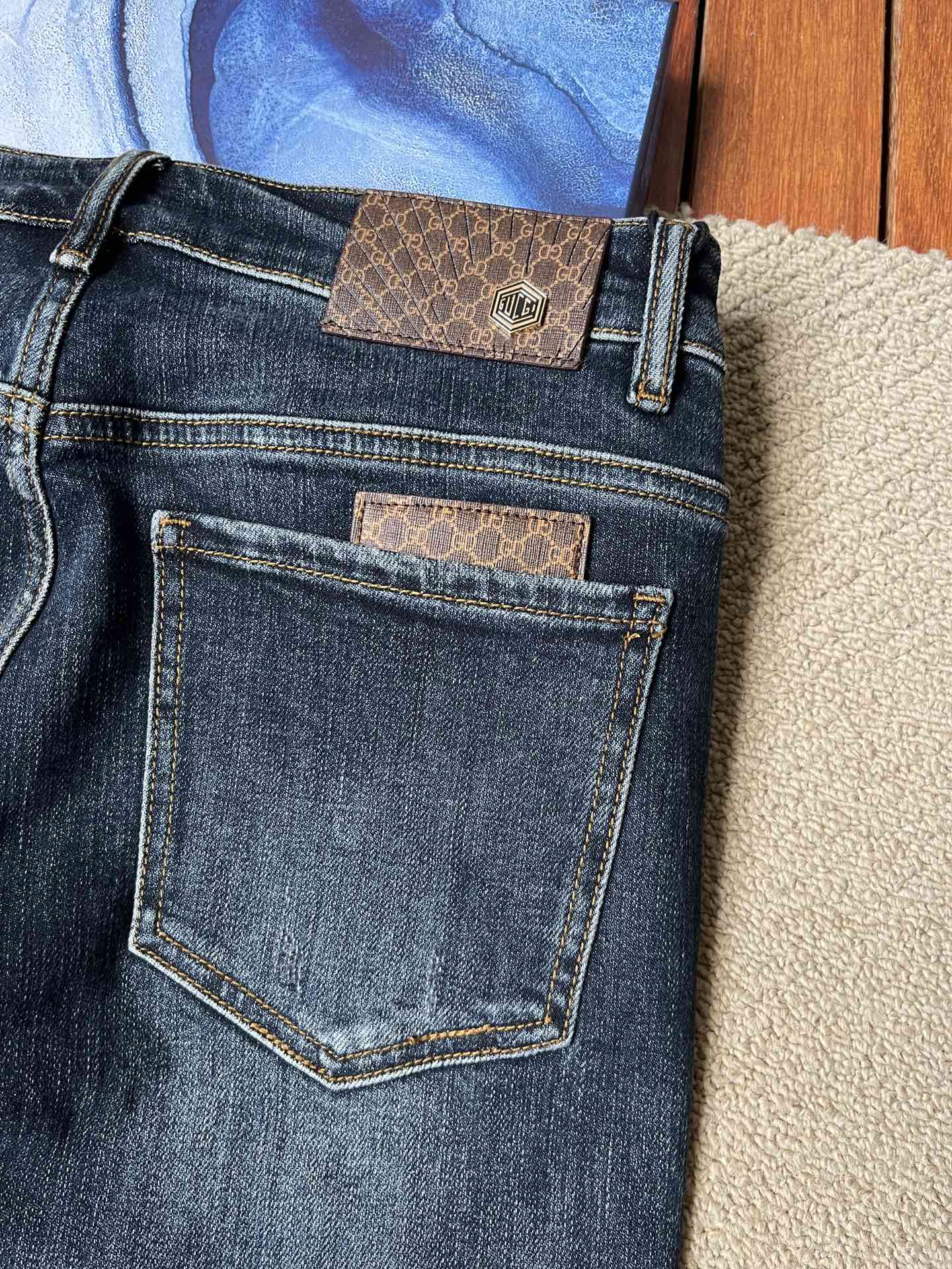 路易威登 Louis Vuitton 高定典藏名品高定成衣时装外套连衣裙衬衫T恤 #A620D55C 8