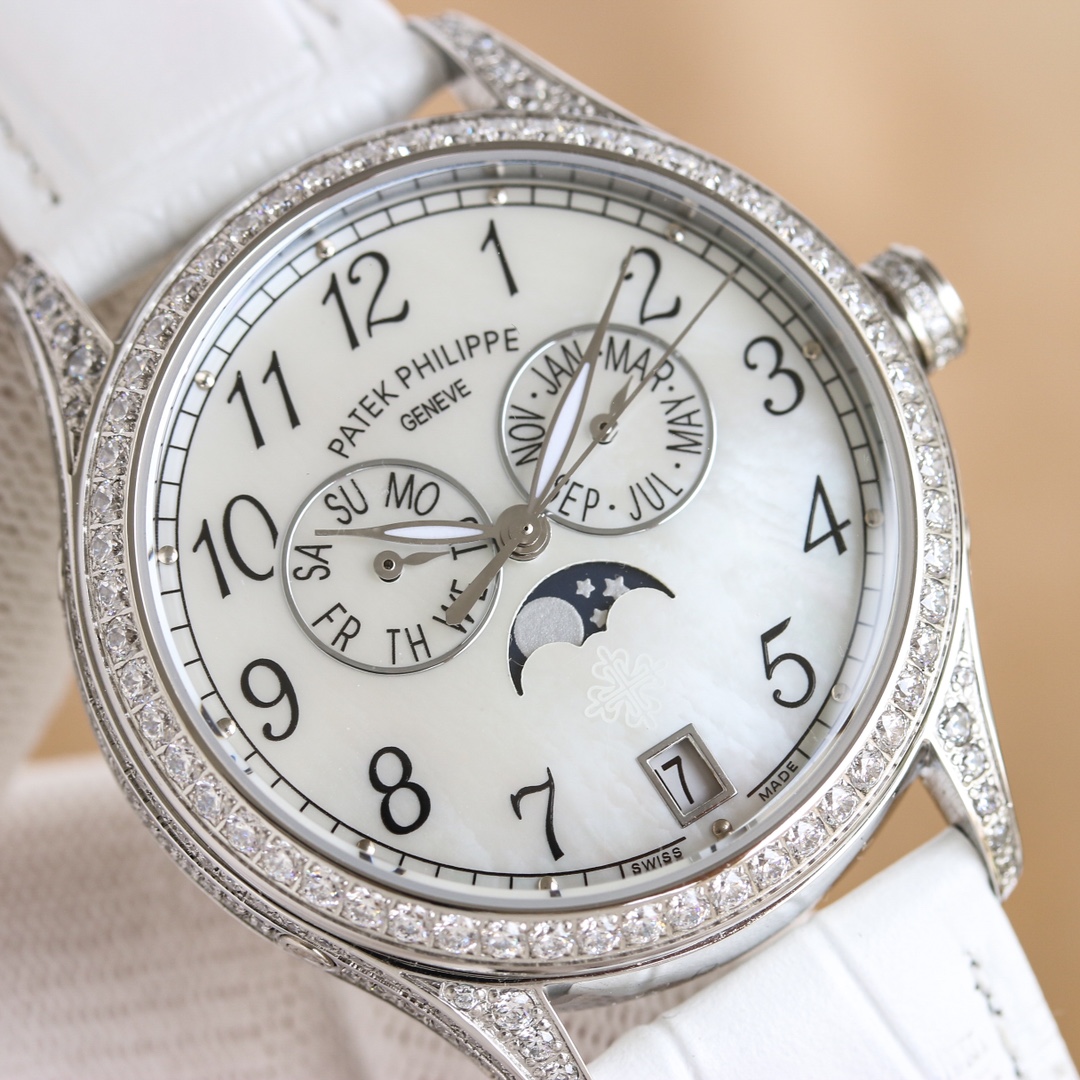 Luxurious 4140 Half-Drill Watch with Annual Calendar and Elegant Design - 图片 6