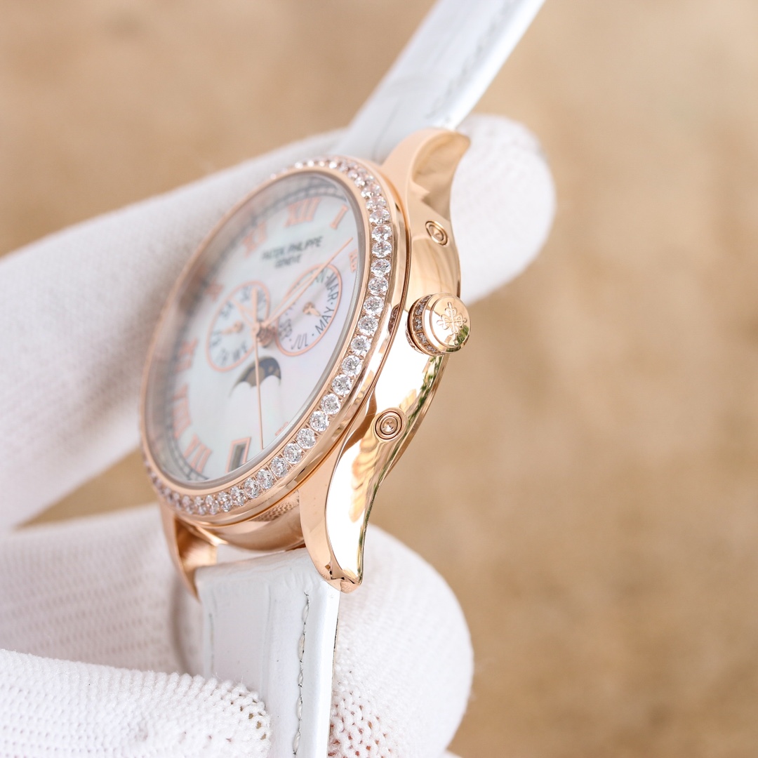 Luxurious 4140 Half-Drill Watch with Innovative Annual Calendar Display - 图片 7