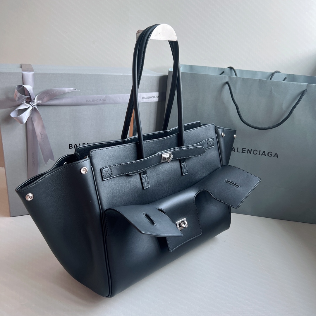 [Balenciaga Women