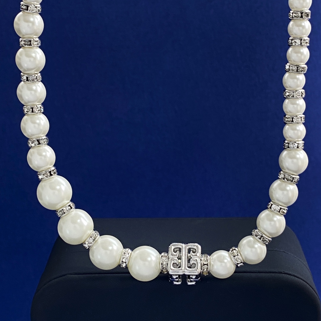 GV92 p280 GIVENCHY Advanced Atmospheric Spectro-Spectro-Specific Logo-Spacing Small Circle Gradual Size Pearl necklace - 图片 1