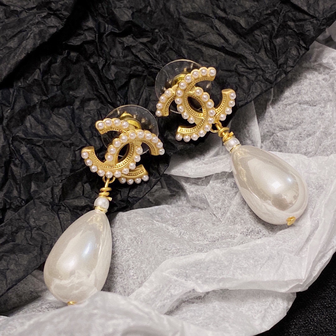 Chanel luxury designer product 3