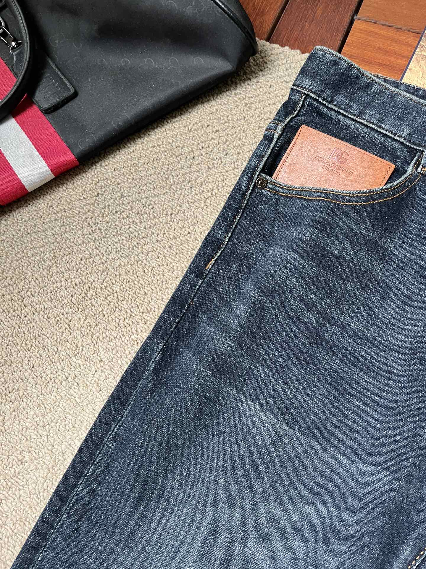 路易威登 Louis Vuitton 高定典藏名品高定成衣时装外套连衣裙衬衫T恤 #01A83B72 3