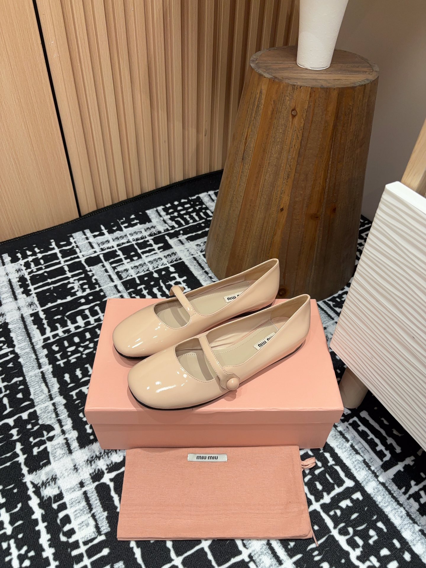The Row Classic Luxury Leather Shoe Loafer Ref 2