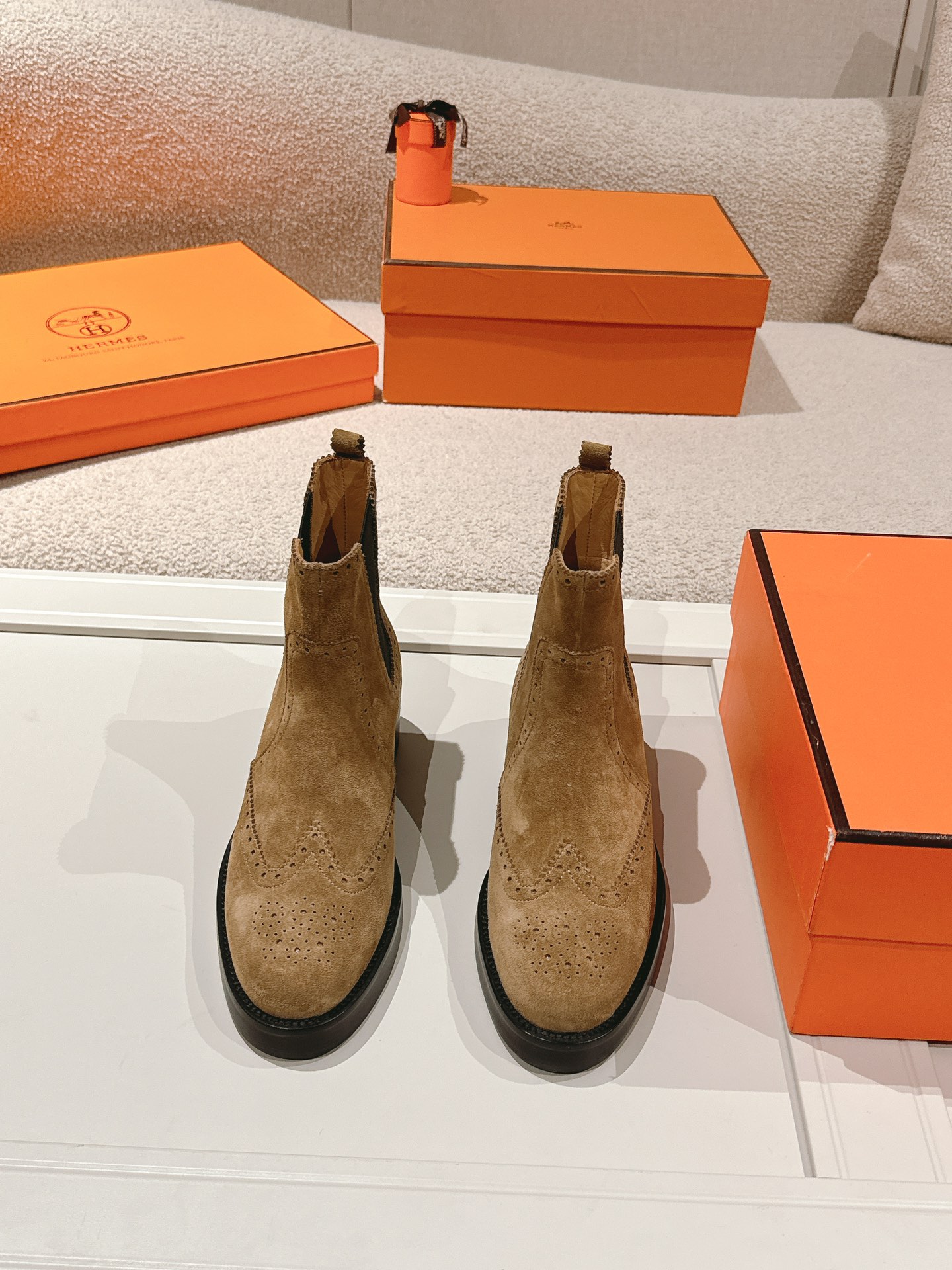 Hermes Botas cortas Mujeres Piel de vaca Cuero Deerskin Dermis Colección otoño – invierno