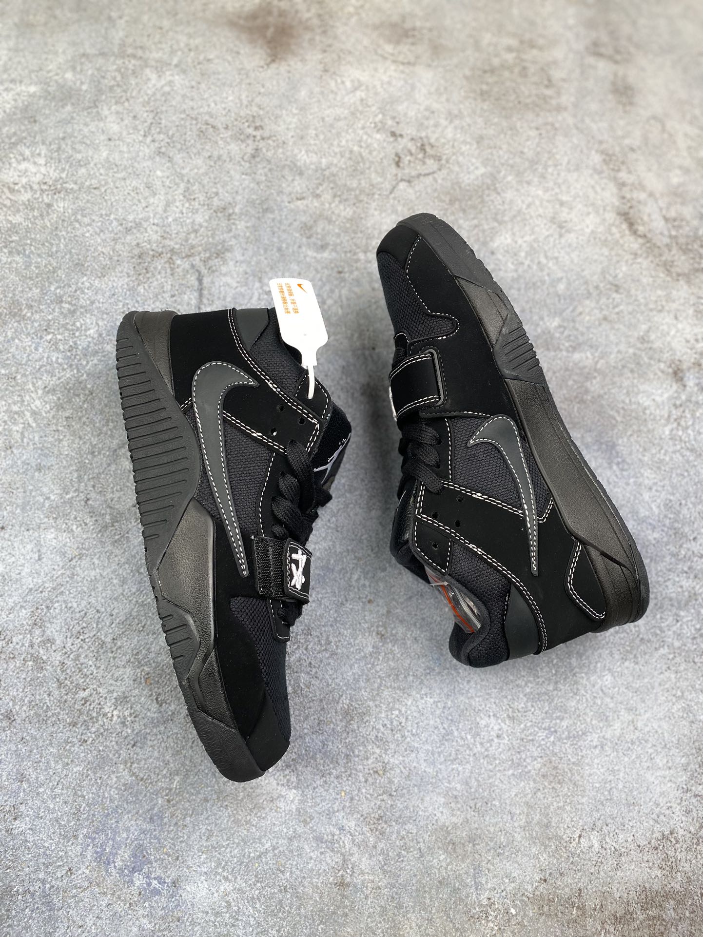 特价R版TravisScottxJordanJumpmanJack白色货号DR9317-100尺码363