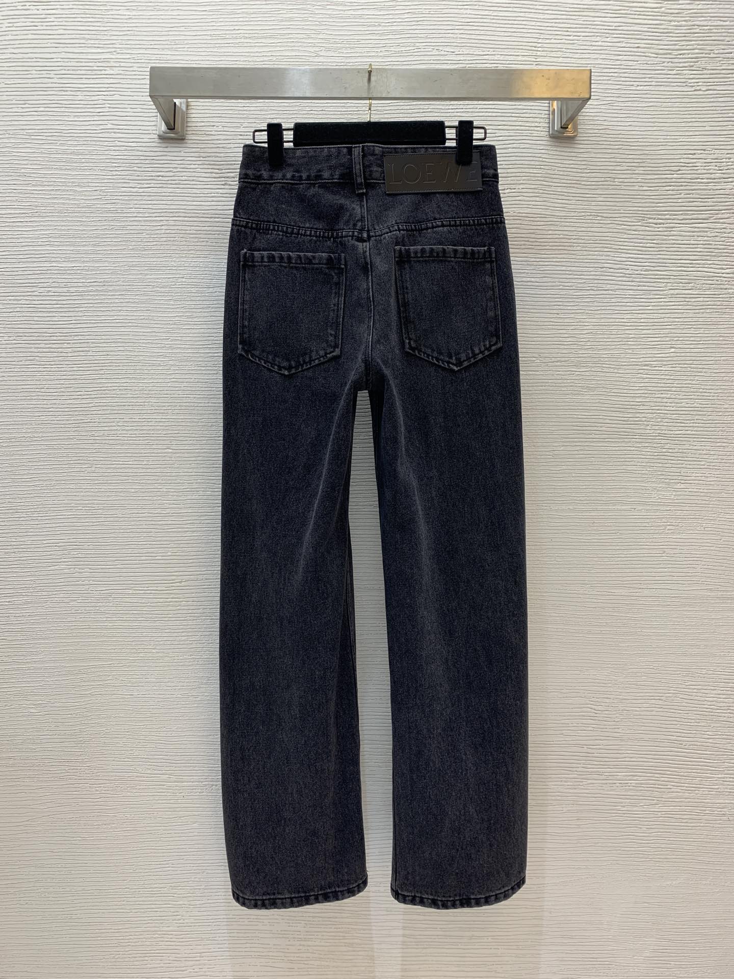 Loewe Embroidered Logo Straight Leg Jeans - Fashionable & Versatile 8 i1726260913 6166 6