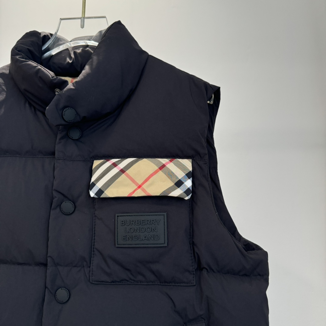 Guangzhou High Version Burberry Kids' Vest, 90% White Goose Down, Windproof, White & Black, Sizes 110-160.-Big cat