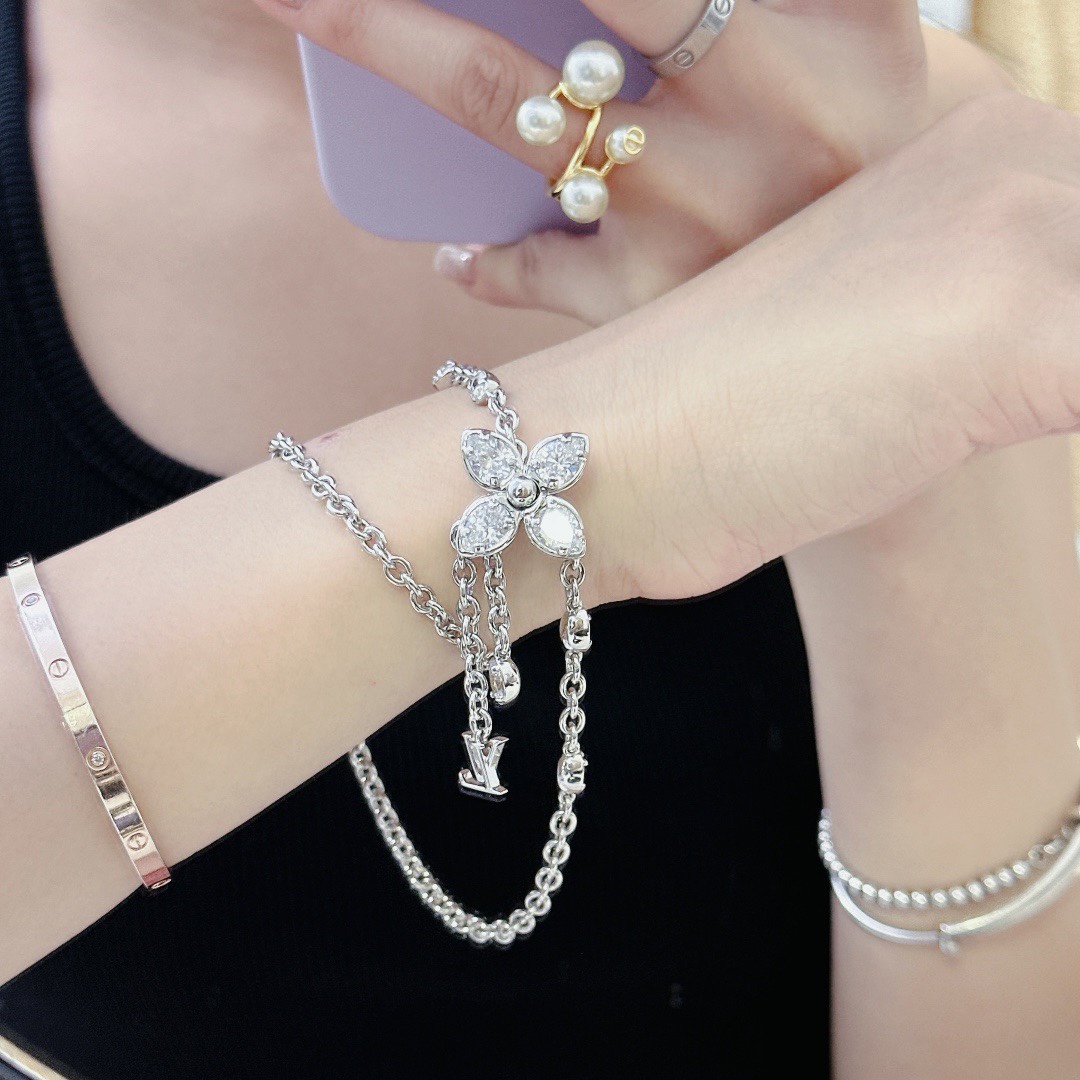 루이비통 팔찌 135564 Louis Vuitton Bracelet