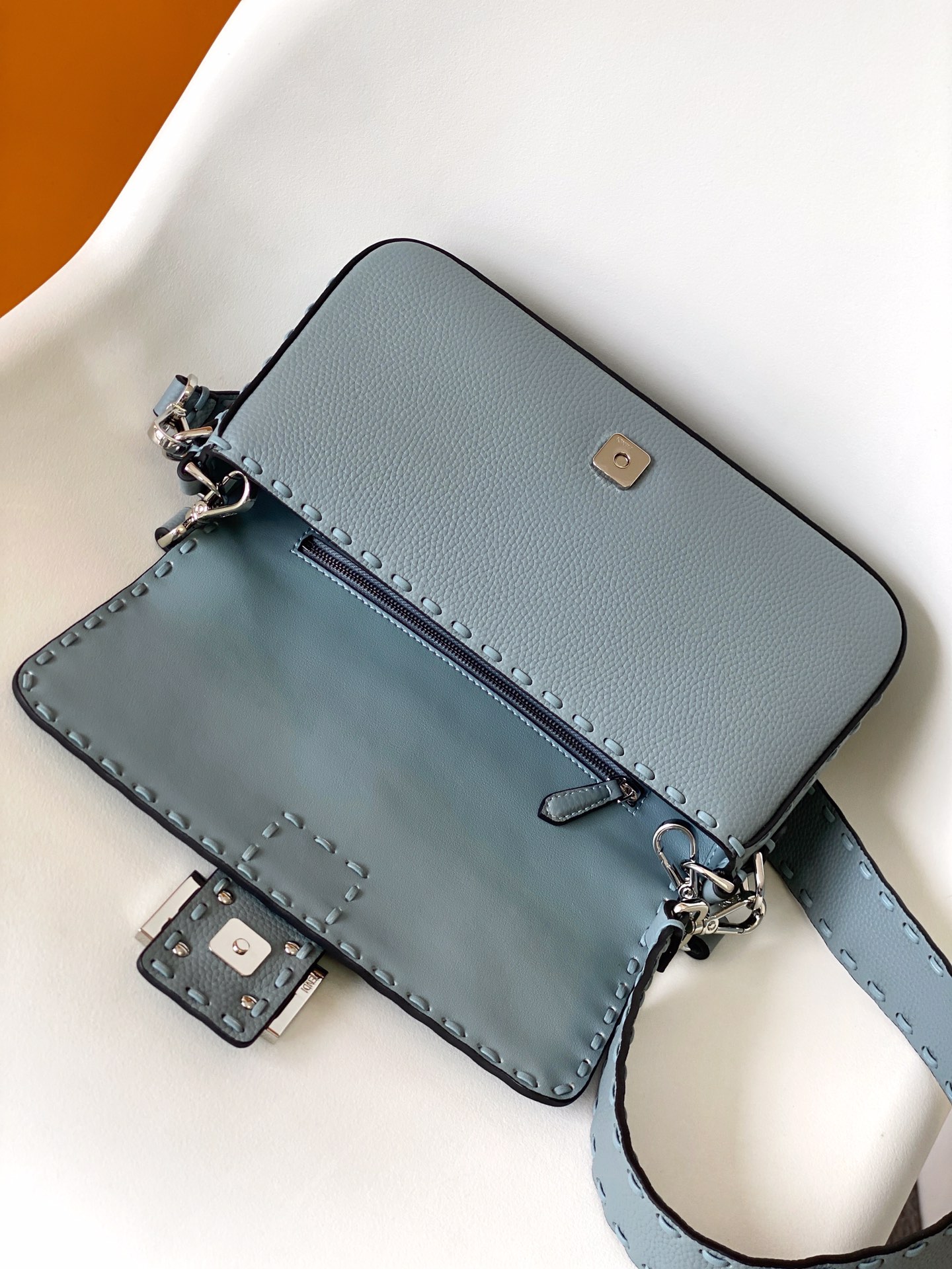 Fendi Baguette Medium Size in Gray Leather with Silver-Finish Metal Details 7 i1726378634 9273 5