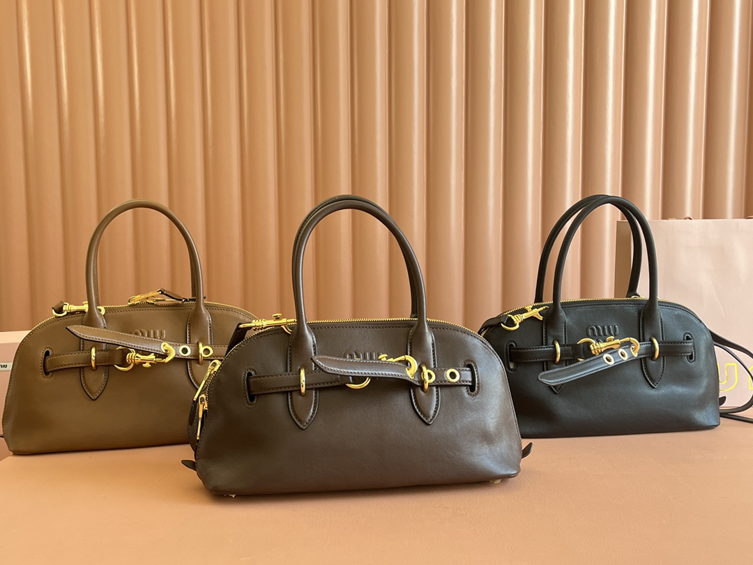 Miu Miu Product _dcZqfTY8WPFRL_jW2Dh1QUvui7qJ7dxFP6oW59g