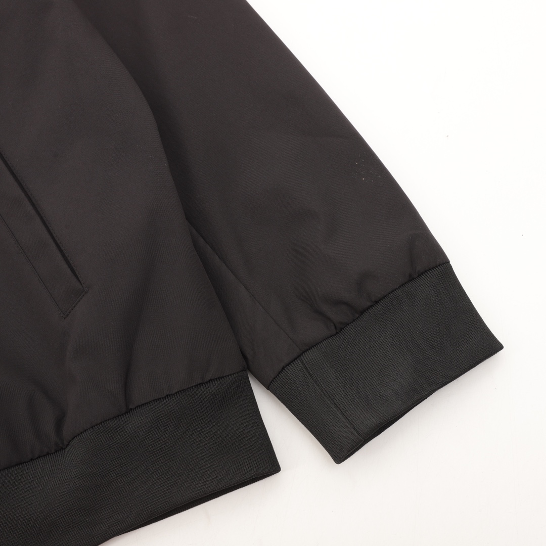 LouisVuitton/路易威登 刺绣字母棒球服外套
