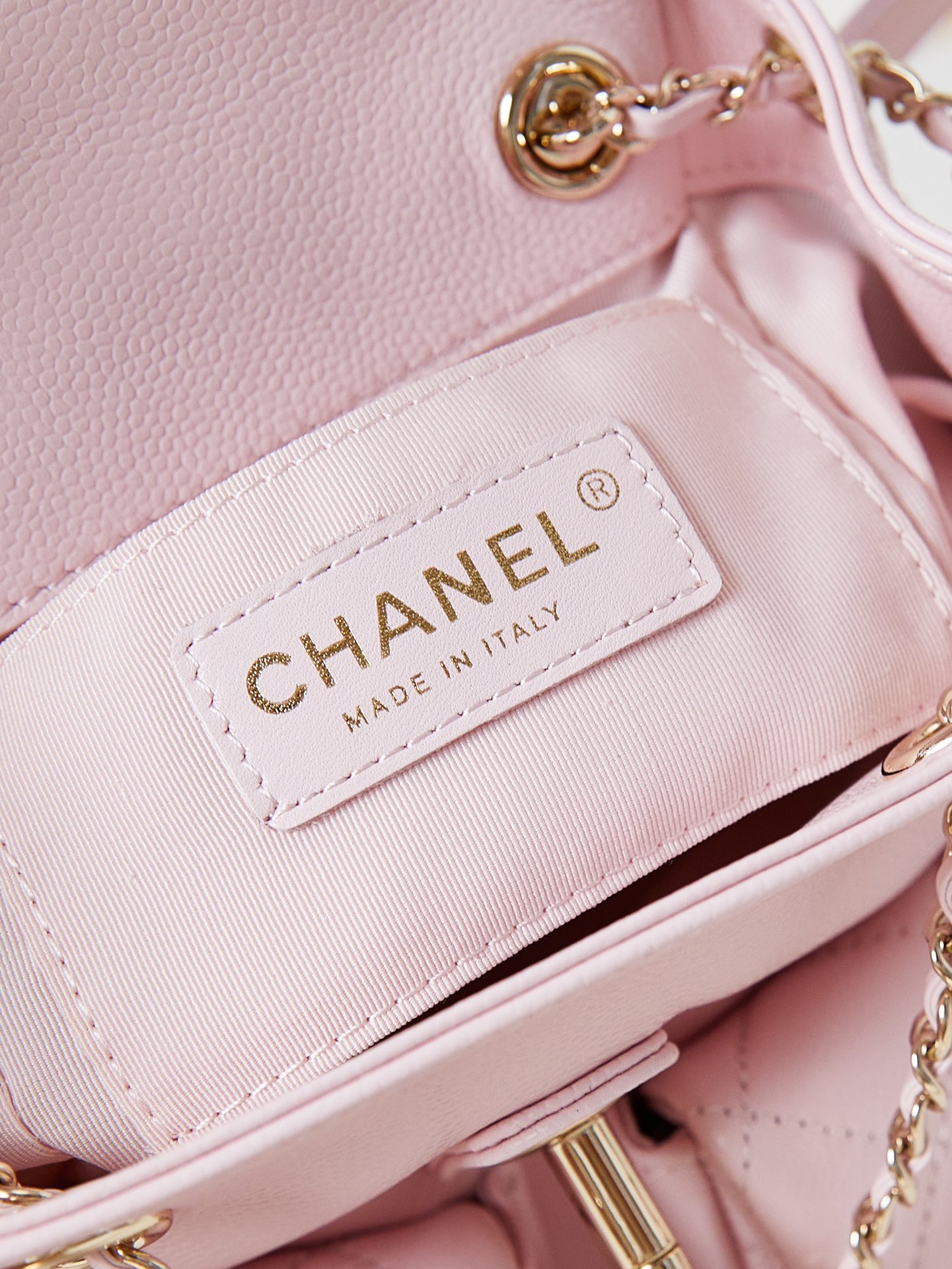 Chanel Duma Backpack Pink Quilted Leather 17.5-16.5-10 cm 9 i1726553797 4351 7
