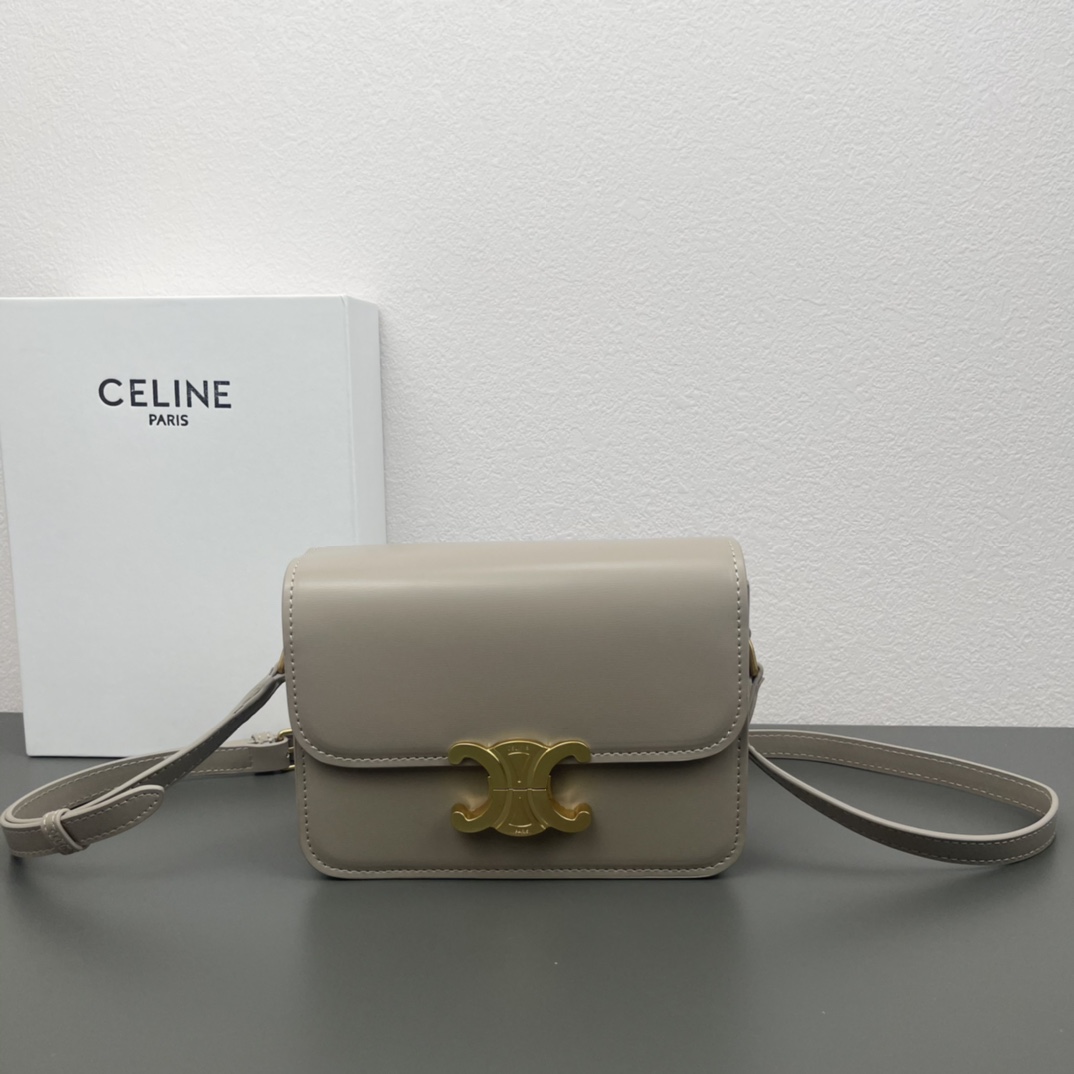 Celine Flawless
 Bags Handbags Counter Quality
 Gold Calfskin Canvas Cowhide Triomphe