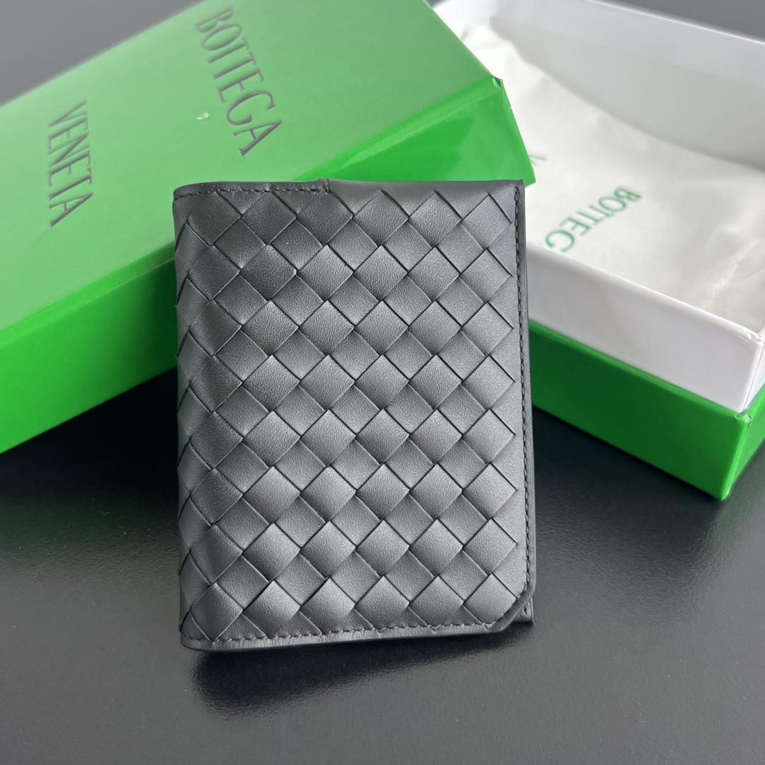 NO:671755,Here is a set of original detailed pictures. Whether we pursue perfection in workmanship or details, we are serious, BV, bottega veneta19860909来一组原版细节图 无论在做工或者细节上追求完美 我们是认真的,BV,bottega veneta,欧美剧