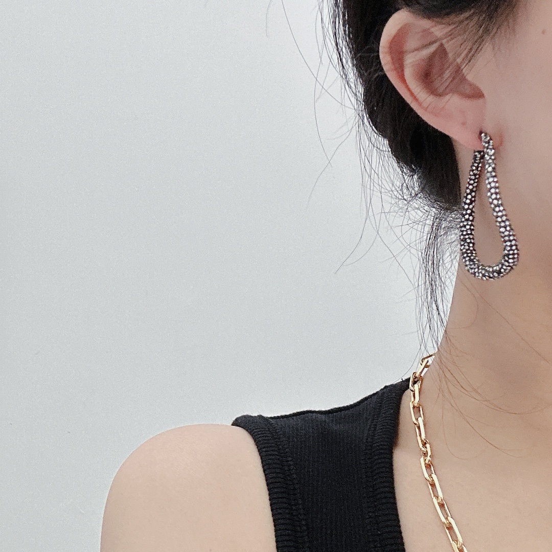 발렌티노 귀걸이 63692