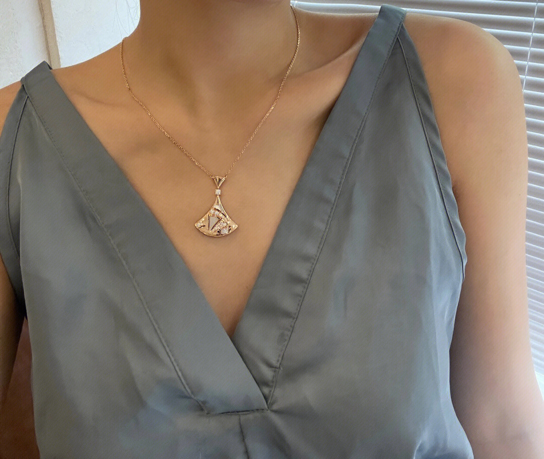 [Bulgari Jewelry]
