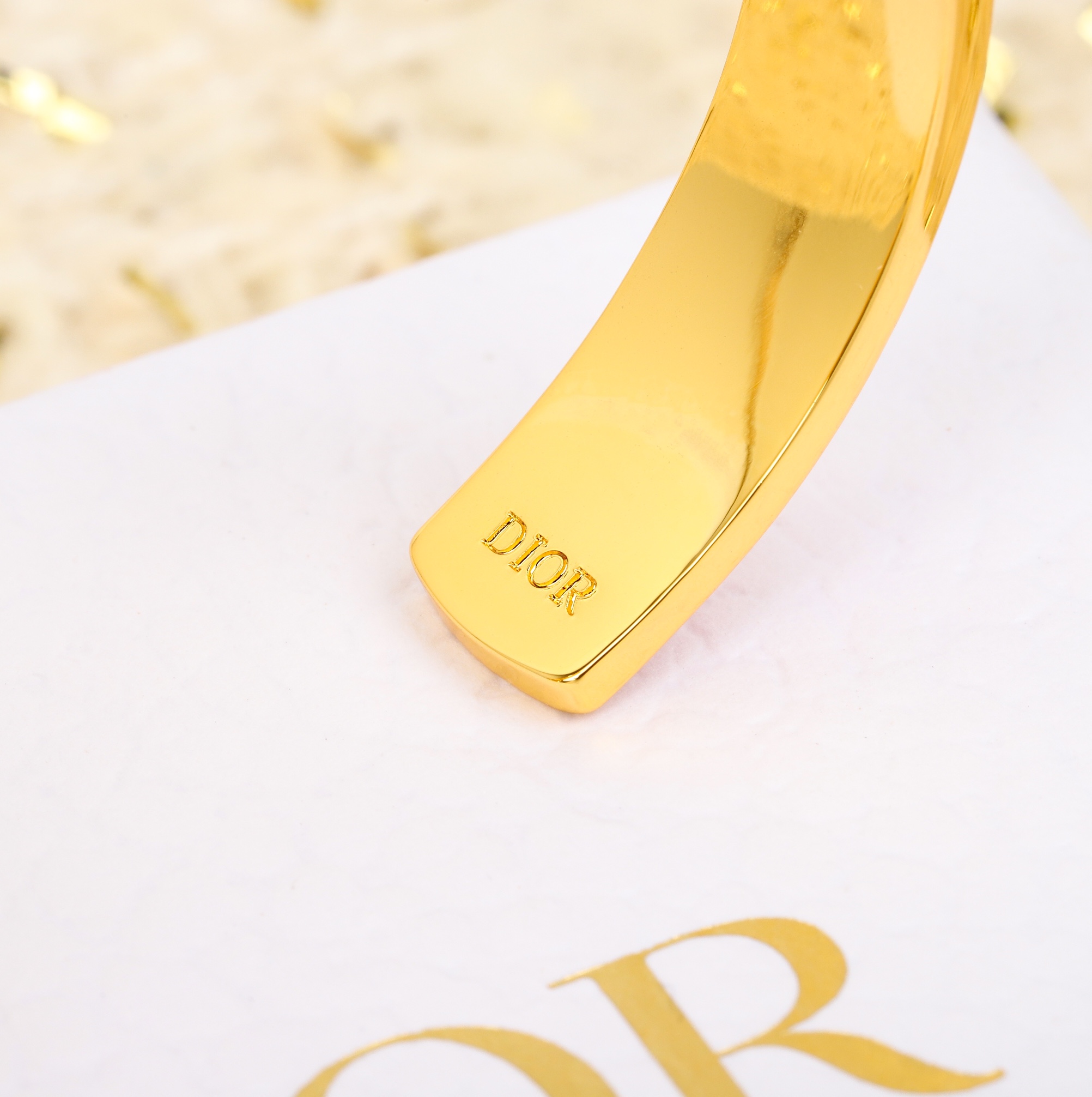 Fashionable Pre-Sale: Elegant ZP 16800 Delivery for Large Consulting Firm - 图片 4