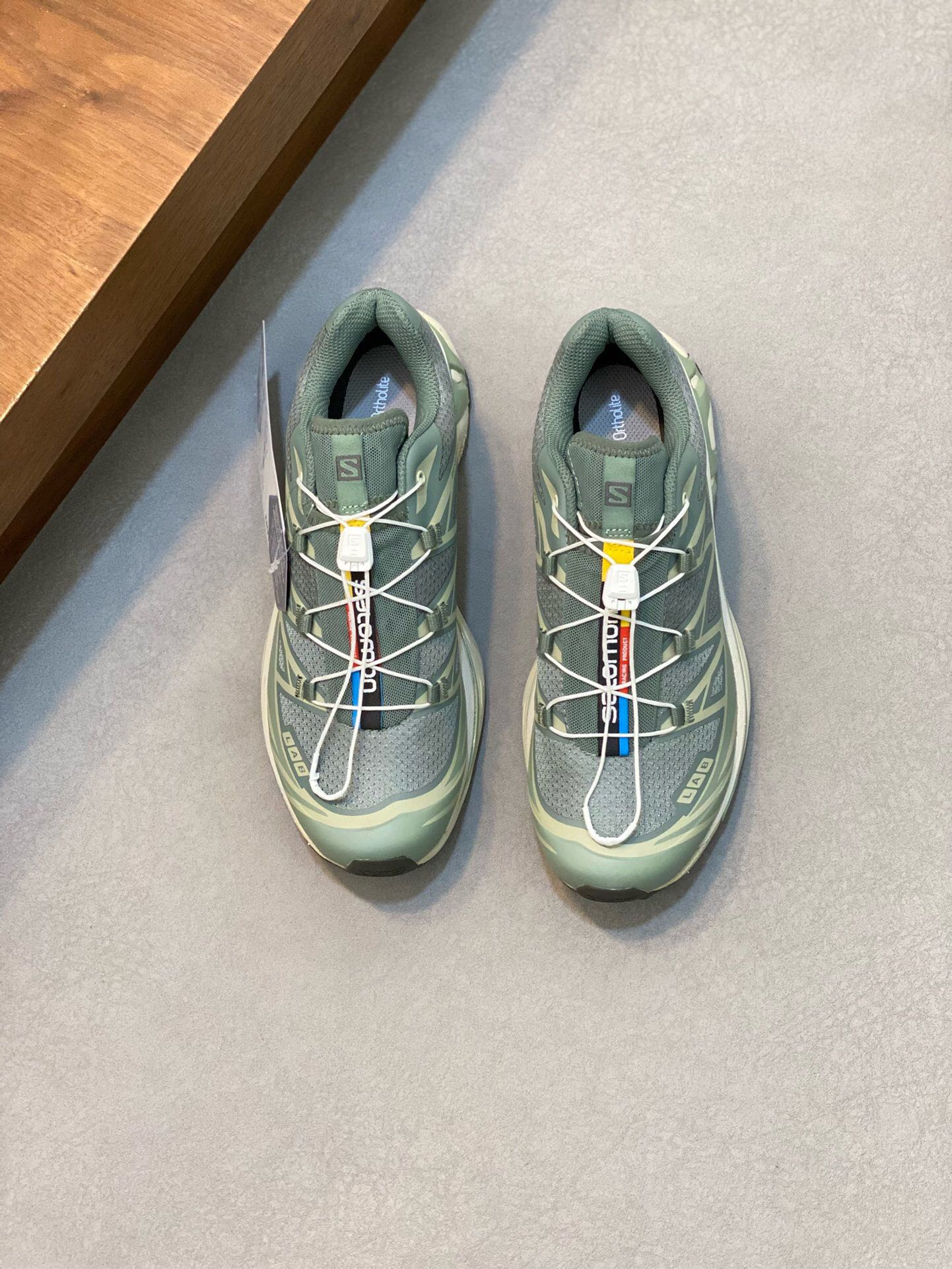 NO:218835,New product Salomon high-end men's sports and casual shoes. Top counter original single product. Original imported cowhide, various materials splicing design imported cowhide inner lining, cowhide foot pad original TPR elastic sole. Size39-44 (customized by 38 and 45),,cowhide19860909新品 萨洛蒙 高端男士运动休闲鞋.顶级专柜原单货. 原版进口牛皮 多种材质拼接设计进口牛皮内里 牛皮垫脚原版TPR弹力大底. Size39-44（38、45定制）,,cowhide,Men's shoes