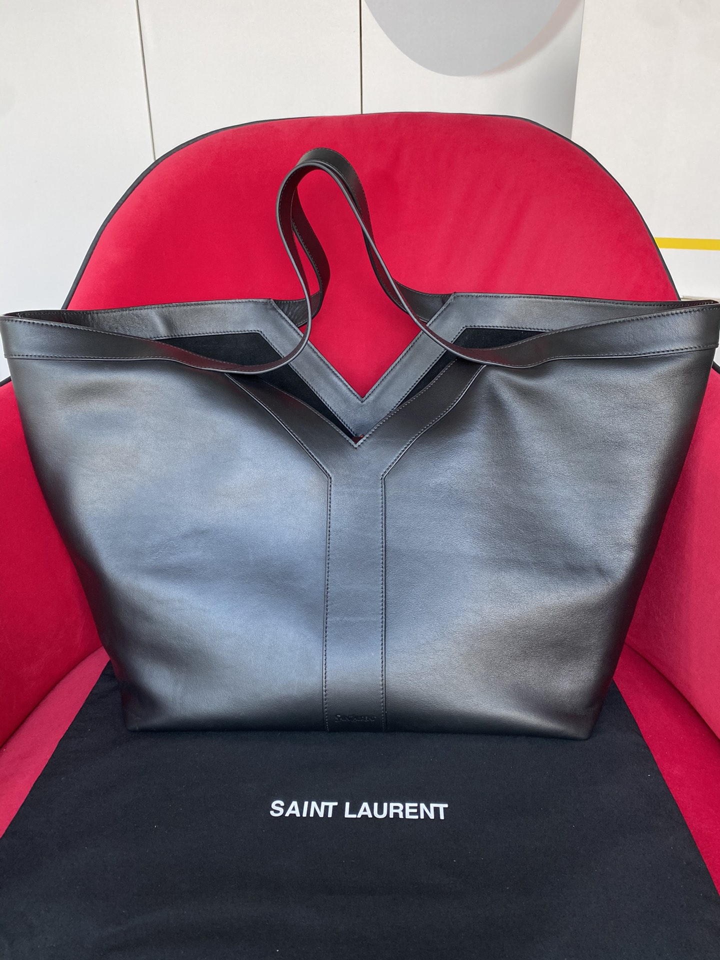 Yves Saint Laurent Bolsos de mano Bolsos de Tote Cuero de vaca Vintage