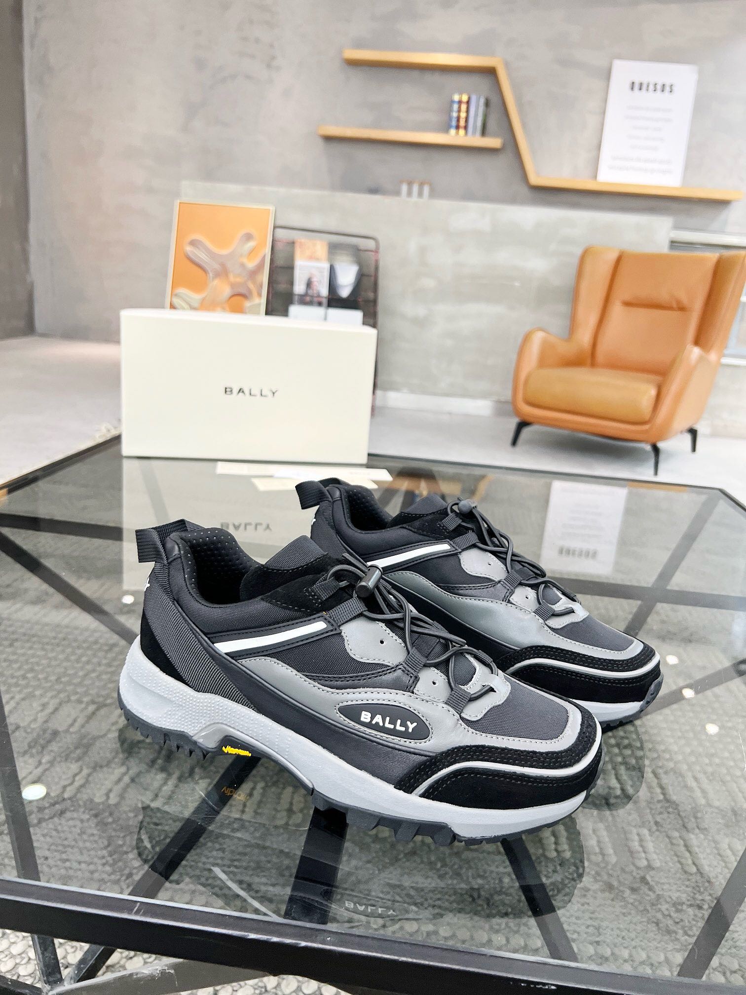 NO:218939,Brand B A L L Y color original color matching number 39-44 customized 45 price Material new men's classic casual shoes simple atmospheric super high style selection with top layer cowhide with luxurious cowhide smooth lines light and comfortable original wear-resistant rubber outsole, bali casual shoes, bally, cowhide19860909品牌B A L L Y 颜色原版配色 码数39-44定做45 价格 材质巴利新款男士 经典休闲鞋简约大气超高逼格选用头层牛皮搭配搭配奢华牛皮内里流畅线条轻便舒适原版耐磨橡胶大底,巴利 休闲鞋,bally,cowhide,Men's shoes