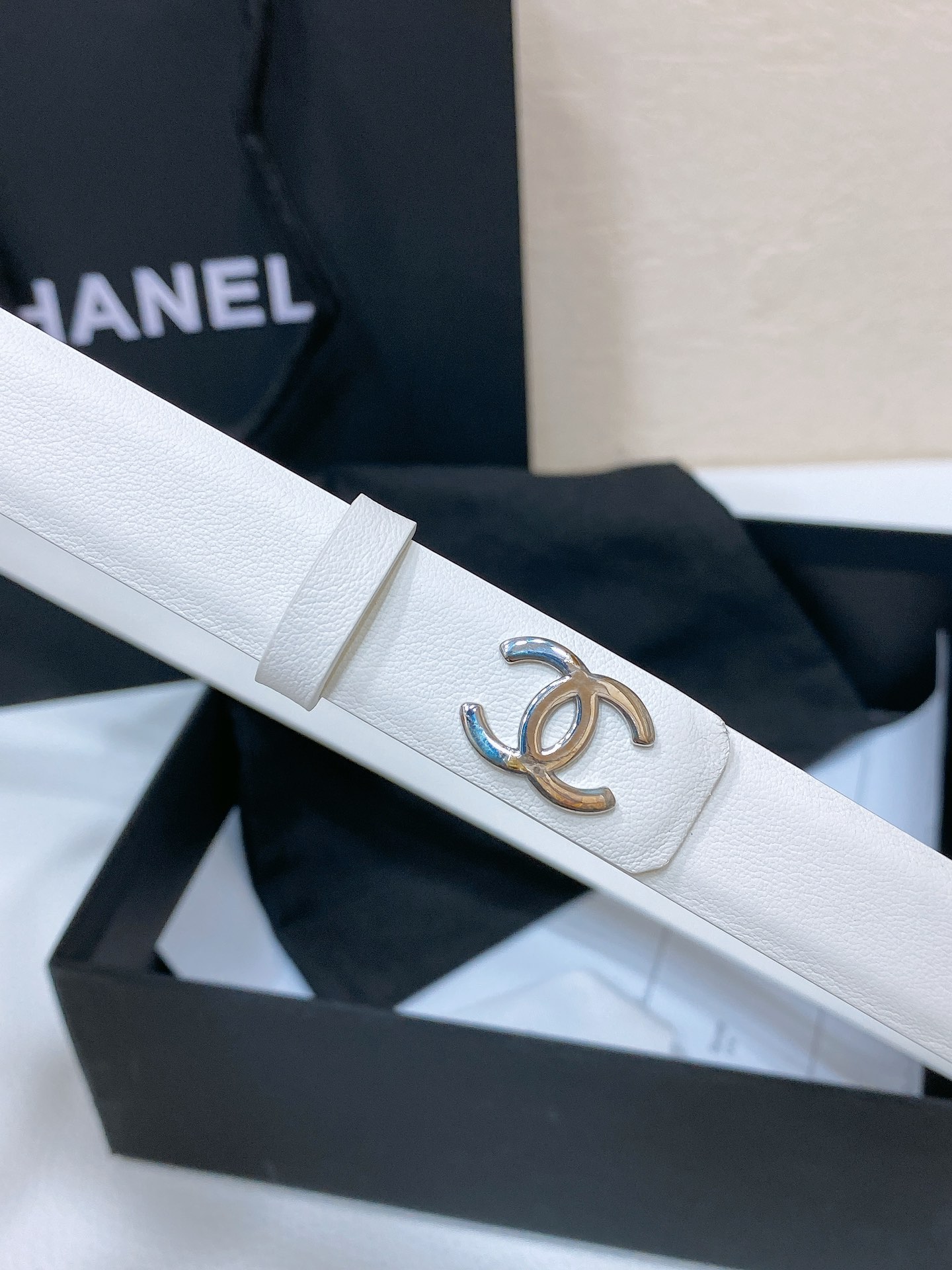 chanel24c水钻字母logo搭扣进口胎牛皮腰带手感柔软2.0cm精品