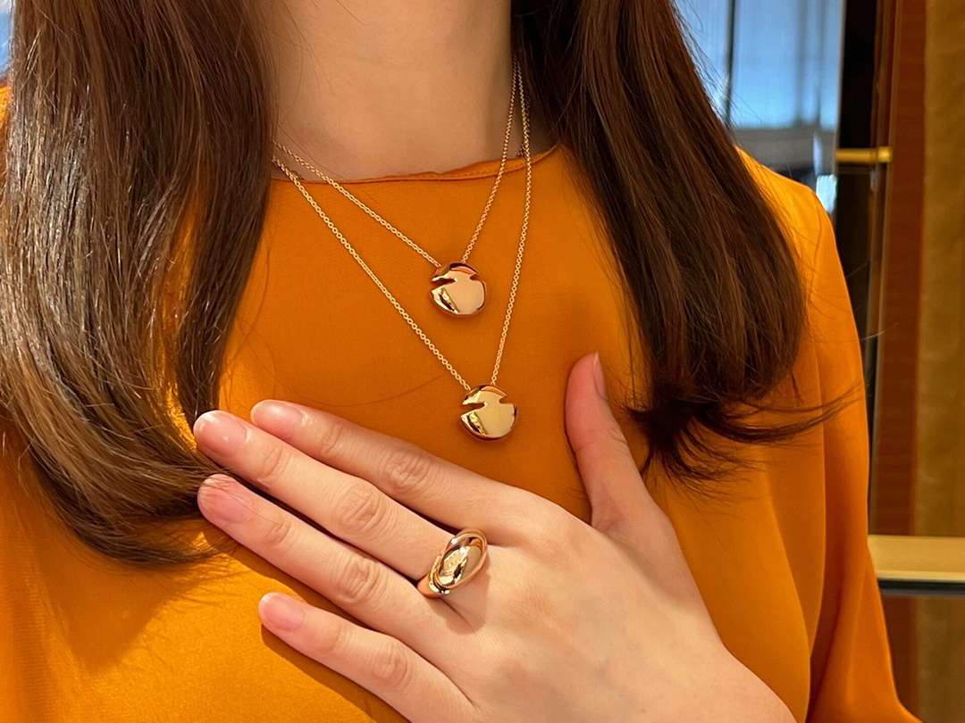 Luxurious 18K Gold Ring in CABOCHON Series with Roman-inspired Design - 图片 7