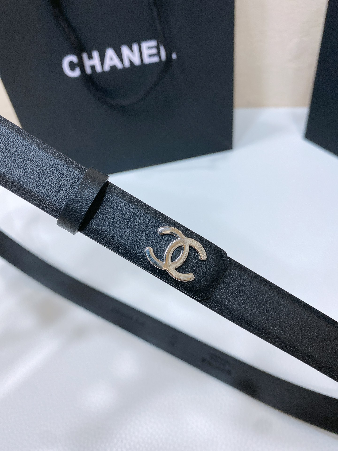 chanel24c水钻字母logo搭扣进口胎牛皮腰带手感柔软2.0cm精品