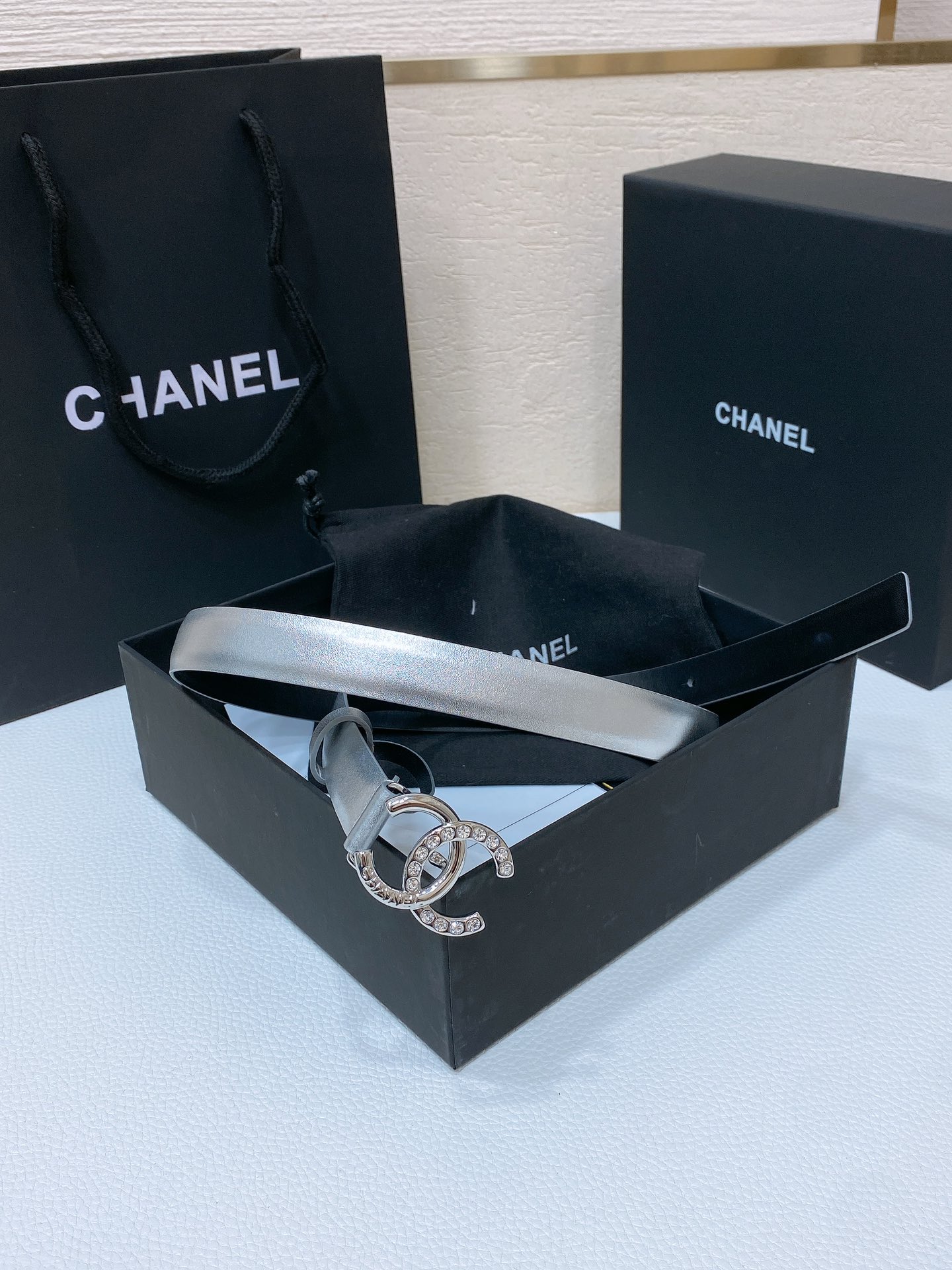 chanel24c水钻字母logo搭扣进口胎牛皮腰带手感柔软2.0cm精品