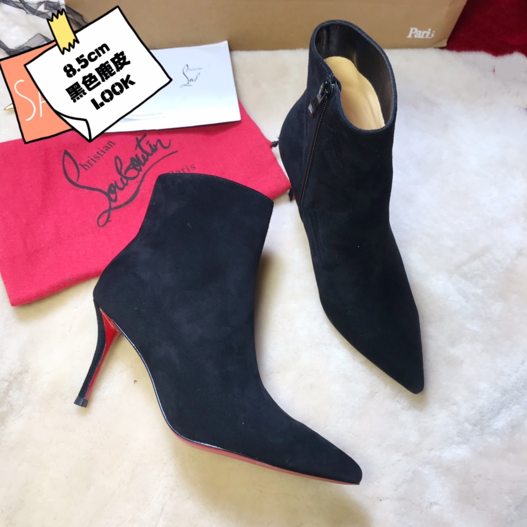 NO:100516,High-end customized autumn and winter boot series!  H8Cm, size 35-42. Private mold trademark zipper. Leather broadsole. Ⅹ391857-001 Black sheep pencil. Official website synchronization. Standard European code Reference:X391857-001 Color:black Material:veau velourd Lining:goat leather Heel height:8Cm Sole:leather sole Size:EUR 34-42 (US 4-11):,,christian louboutin,boots,sheep,Leather soles19860909高端订制 秋冬靴系列！ H8Cm,尺码35-42码.私模商标拉链 .真皮大底.Ⅹ391857-001黑色羊猄.官网同步. 标准欧码 Reference:X391857-001 Color:black Material:veau velourd Lining:goat leather Heel heigh:8Cm Sole:leather sole Size:EUR 34－42（US 4一11) :,,christian louboutin,boots,sheep,Leather soles,Women's Shoes