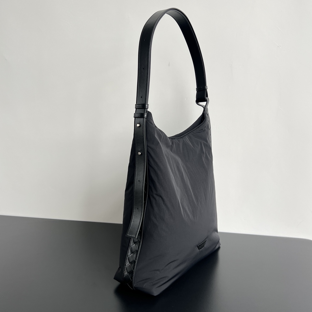 [Bottega Veneta Men