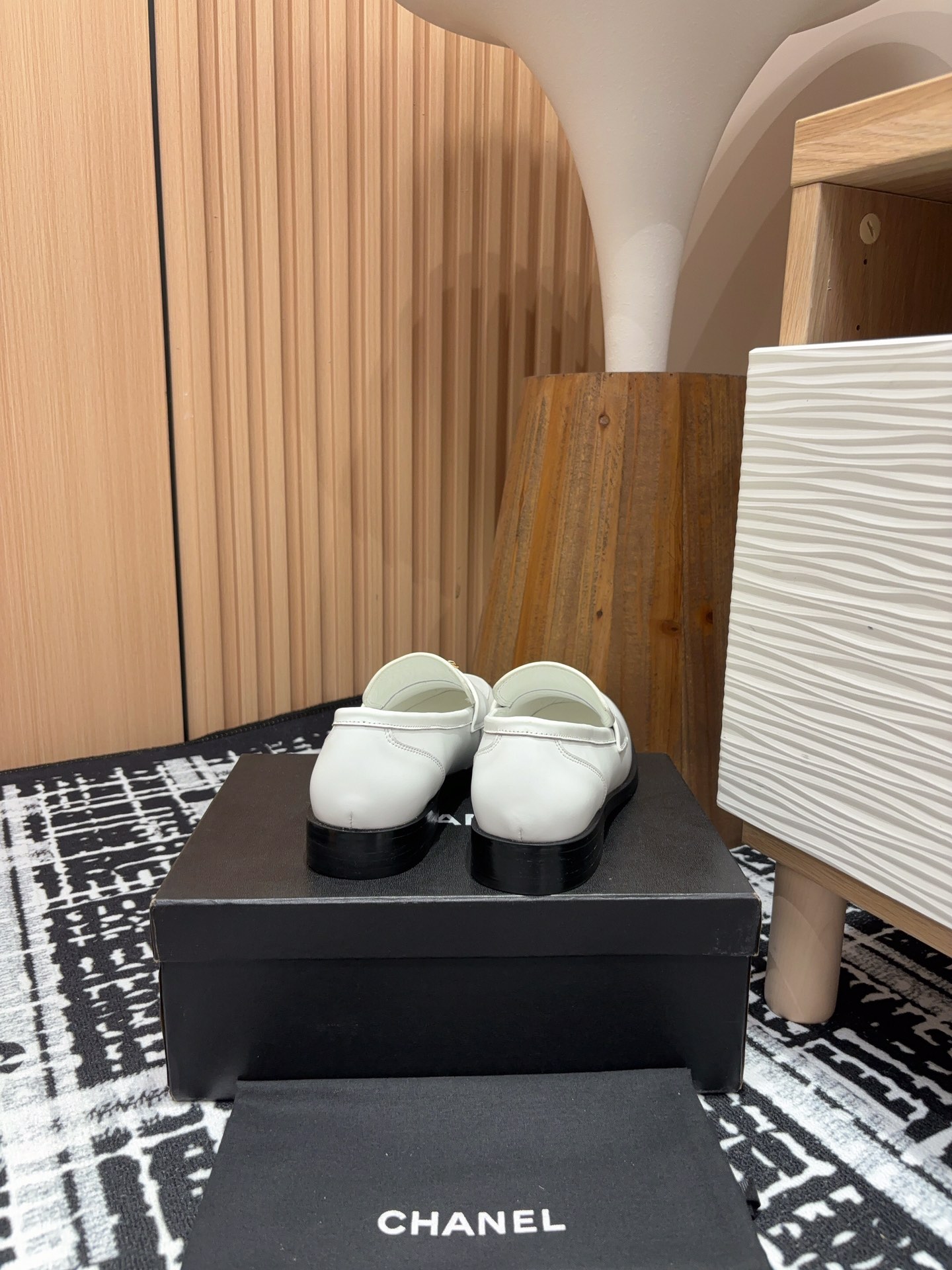 Chanel Haute Couture Classic Luxury Leather Shoe Loafer Shoes Ref 6