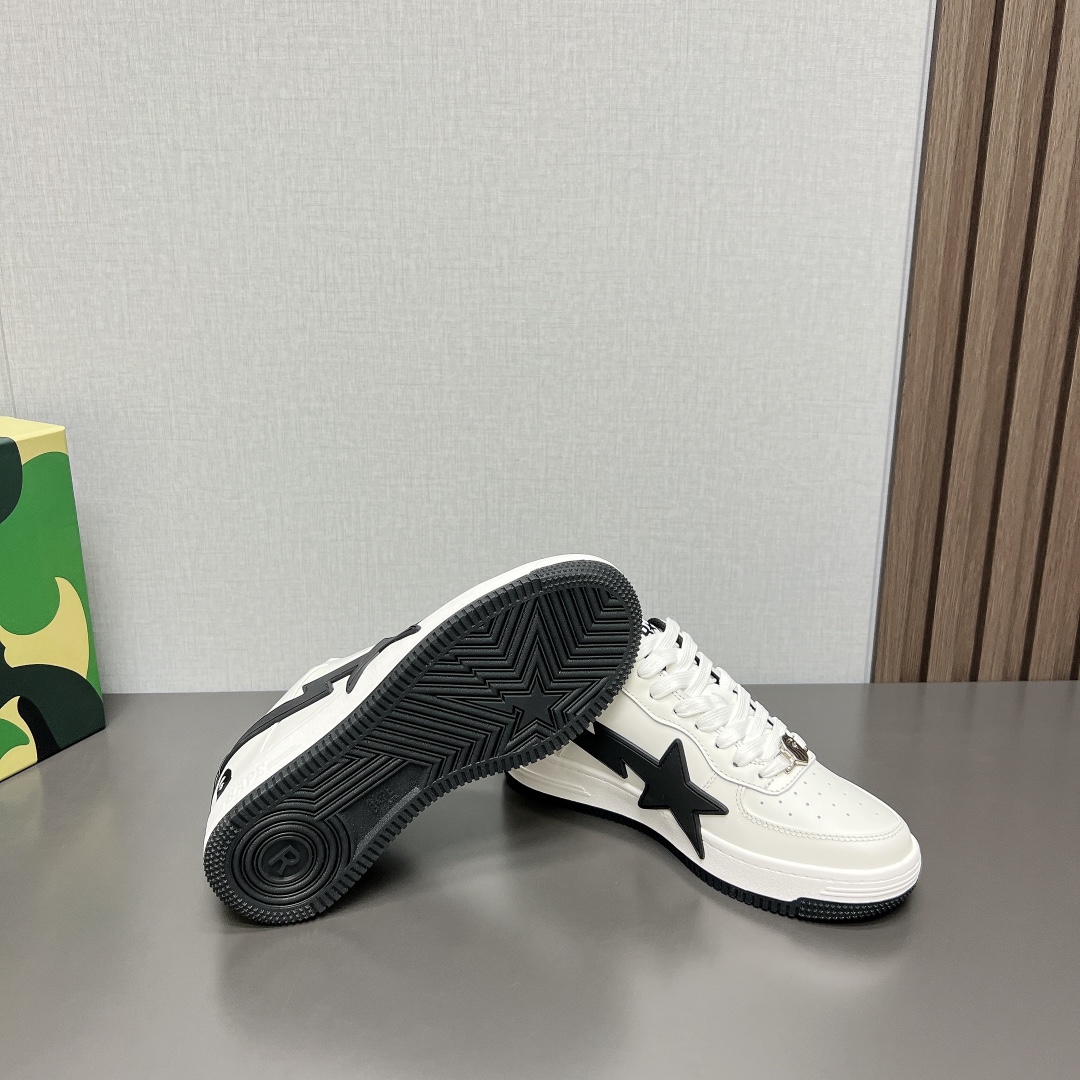 A BATHING APE BAPE STA: Classic Sneaker Revival with New Colorful Versions - 图片 9