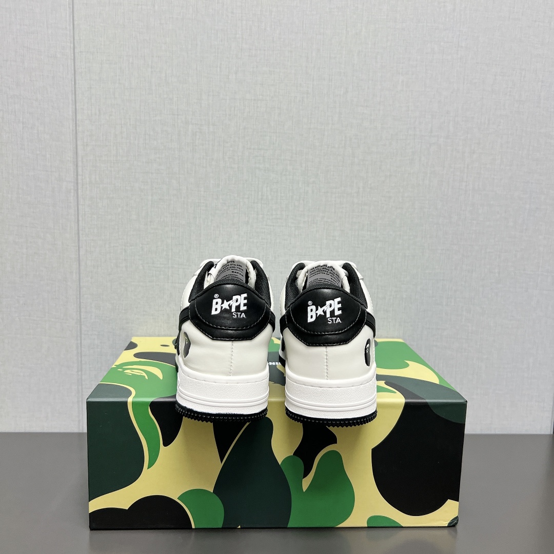 A BATHING APE BAPE STA: Classic Sneaker Revival with New Colorful Versions - 图片 8
