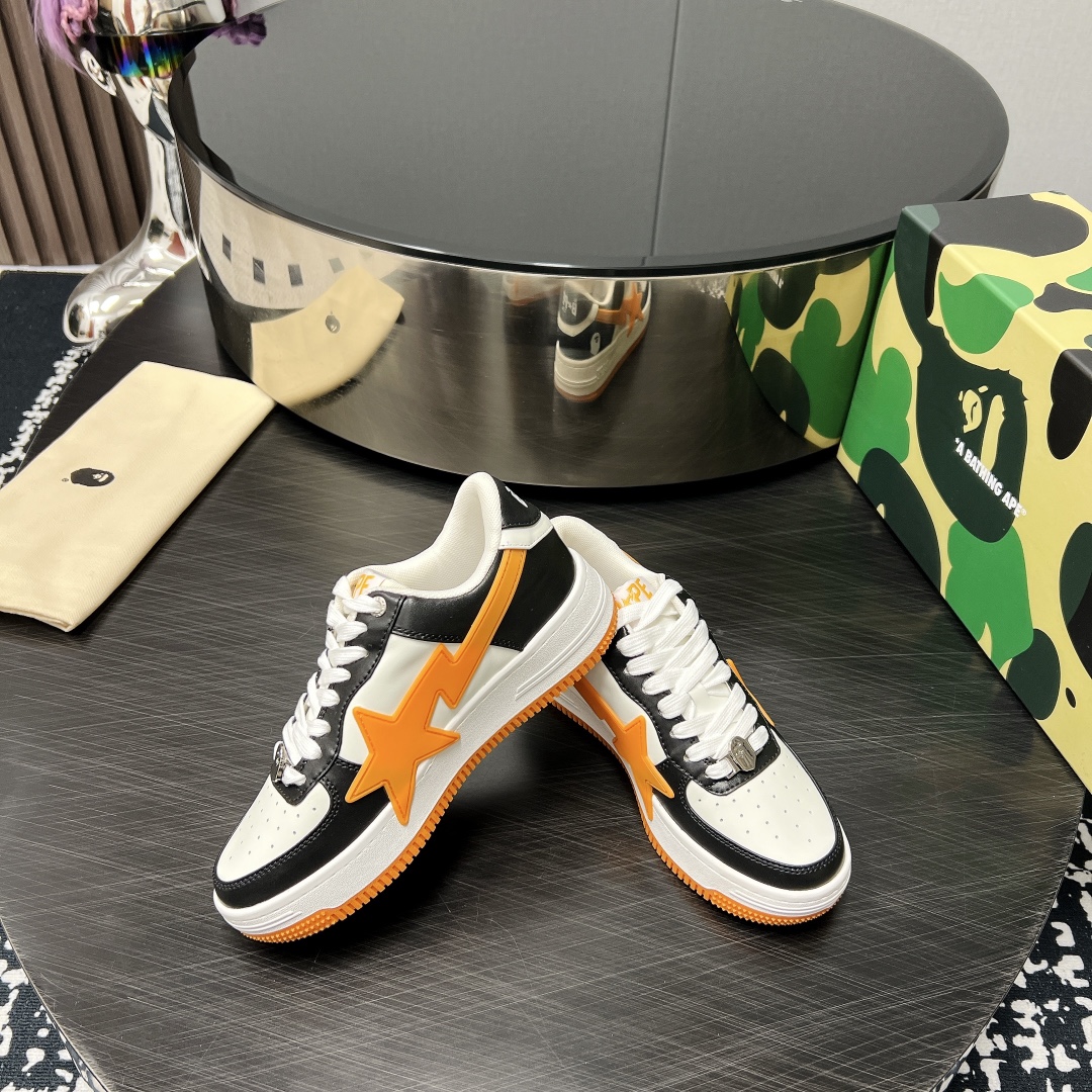 A BATHING APE BAPE STA: Classic Sneaker Revival with New Colorful Versions - 图片 2