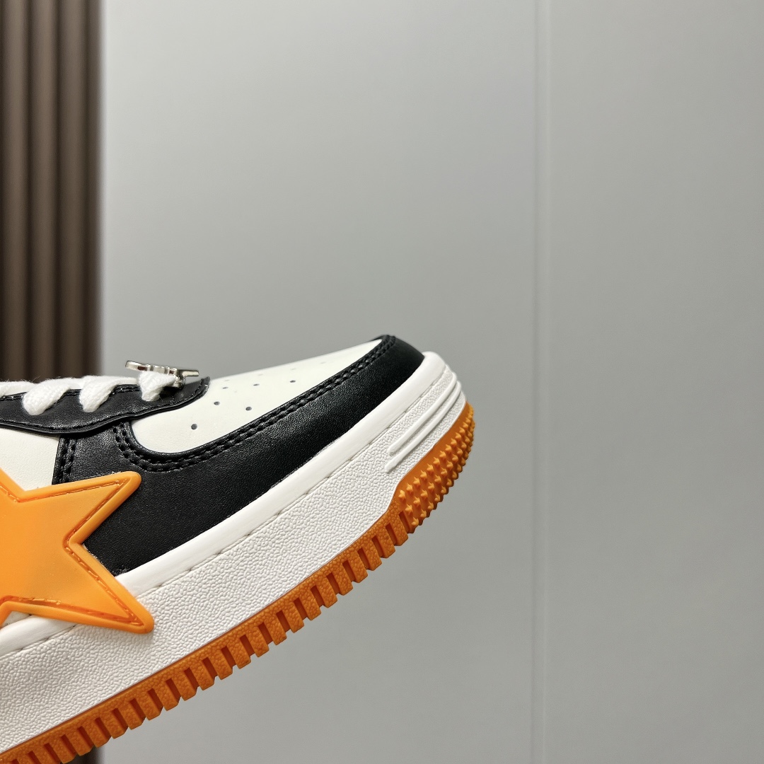 A BATHING APE BAPE STA: Classic Sneaker Revival with New Colorful Versions - 图片 5