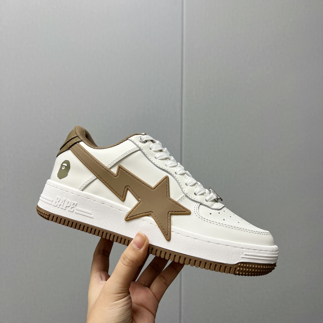 A BATHING APE Revives Classic BAPE STA Sneakers with New Colorful Versions - 图片 4