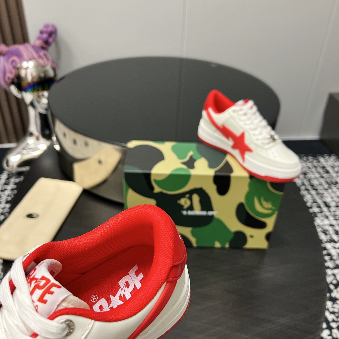 A BATHING APE: Classic BAPE STA Sneakers Return with New Colorful Versions - 图片 5
